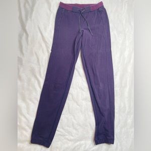Striped LuluLemon Joggers With Pockets and Draw String Size 4